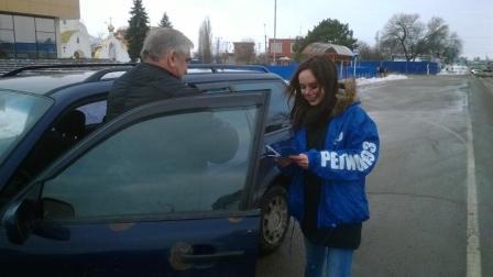 Молодежь поздравила тбилисцев с Крещением